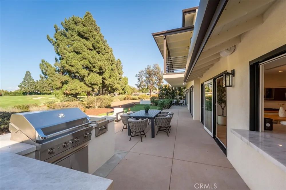 4230 Virginia Road Long Beach, CA 90807