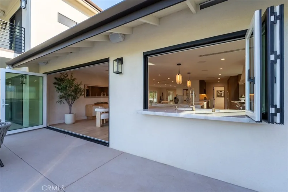 4230 Virginia Road Long Beach, CA 90807