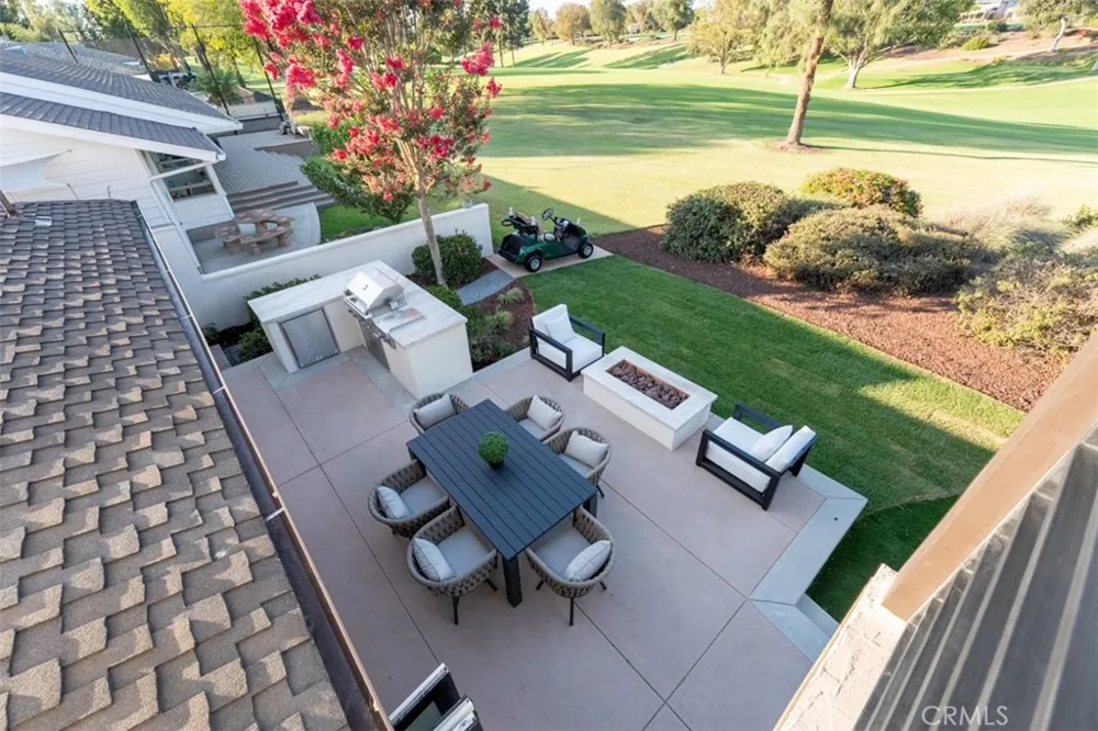 4230 Virginia Road Long Beach, CA 90807