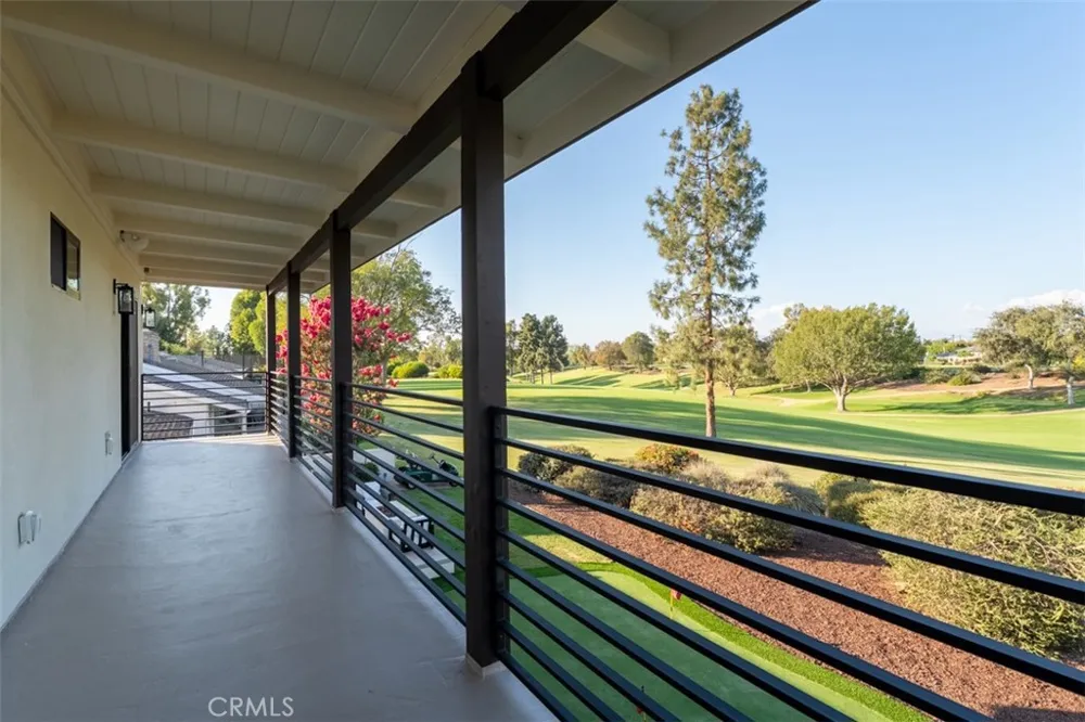 4230 Virginia Road Long Beach, CA 90807