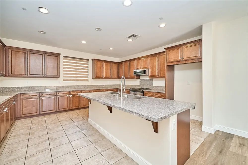 3051 E Via Corvina Ontario, CA 91764