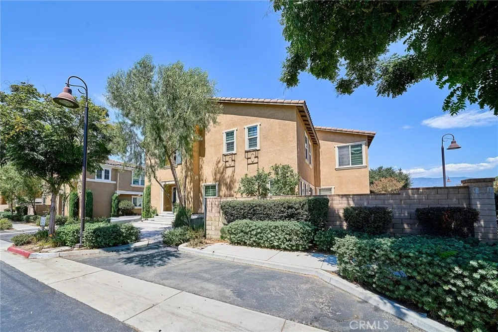 3051 E Via Corvina Ontario, CA 91764