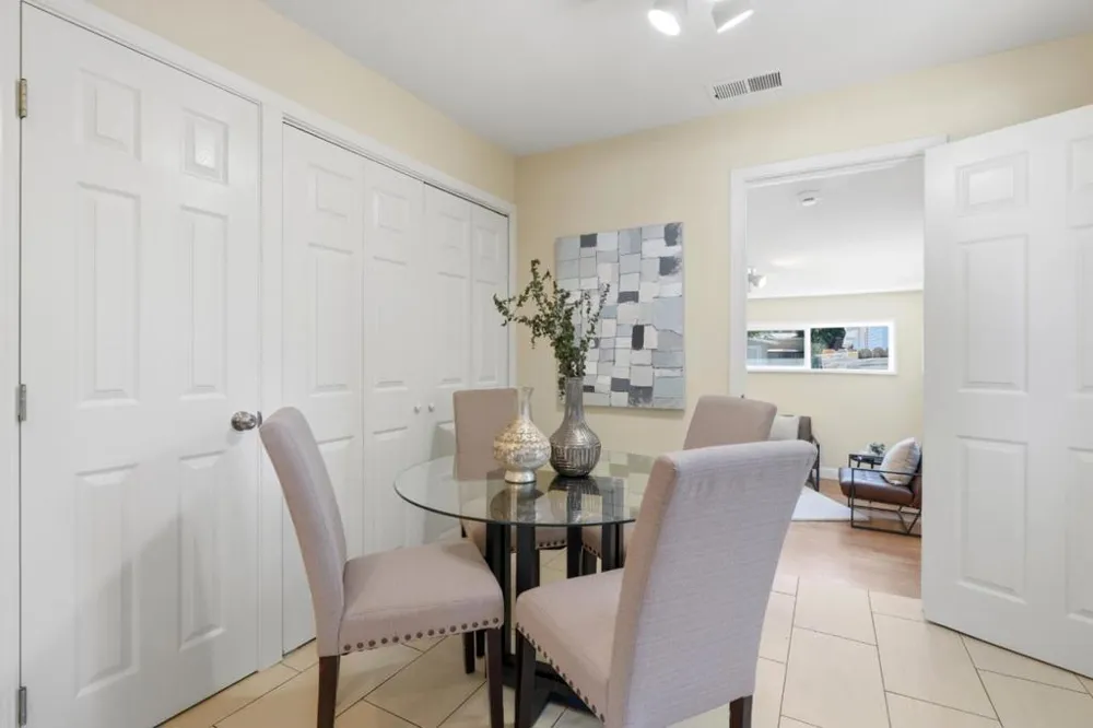 430 Garden Street East Palo Alto, CA 94303