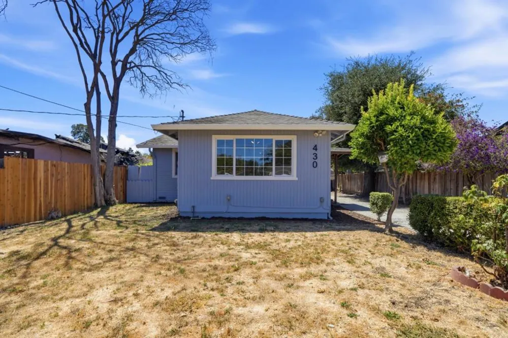 430 Garden Street East Palo Alto, CA 94303