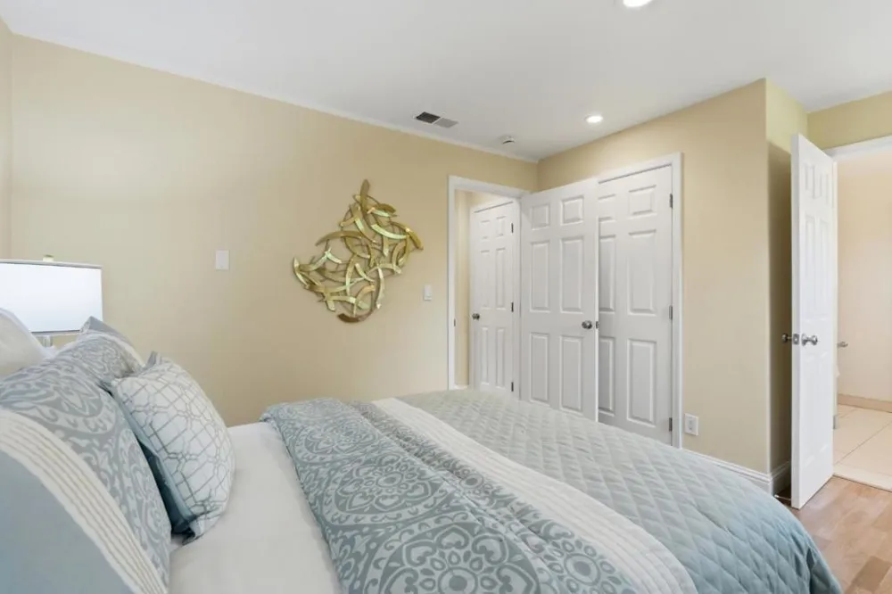 430 Garden Street East Palo Alto, CA 94303