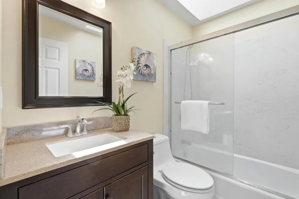 430 Garden Street East Palo Alto, CA 94303