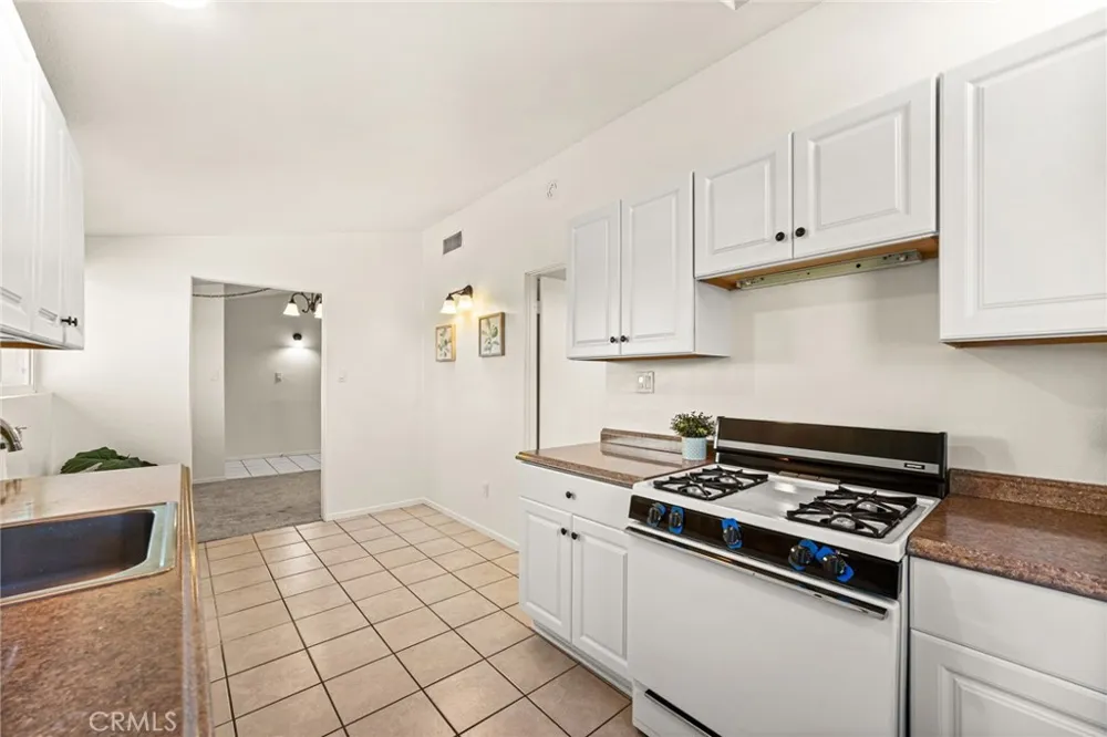 15005 Manzanares La Mirada, CA 90638
