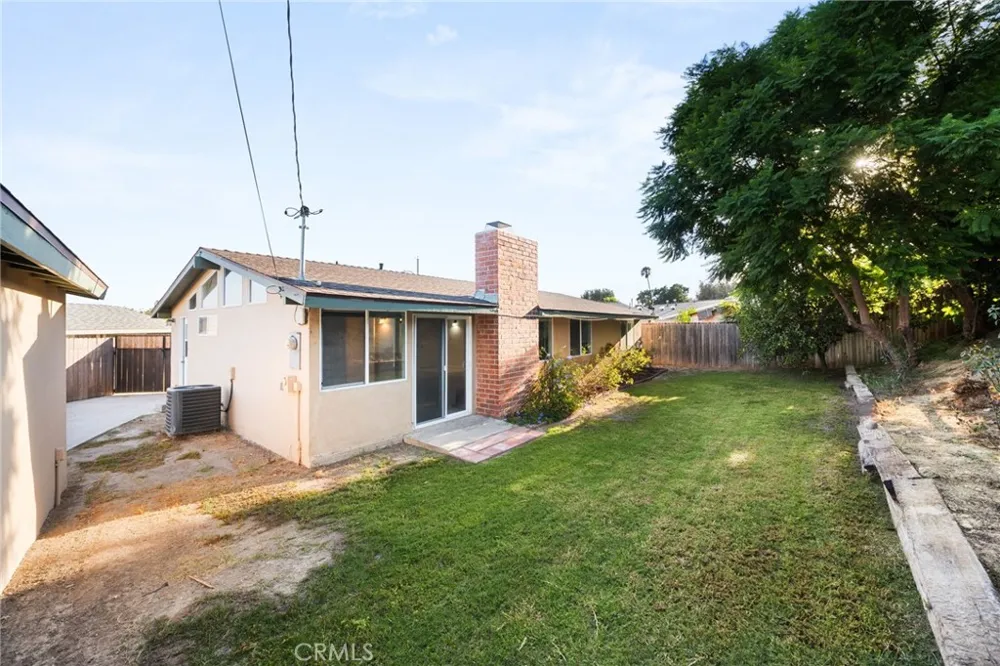 15005 Manzanares La Mirada, CA 90638