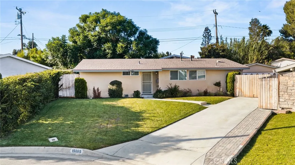 15005 Manzanares La Mirada, CA 90638