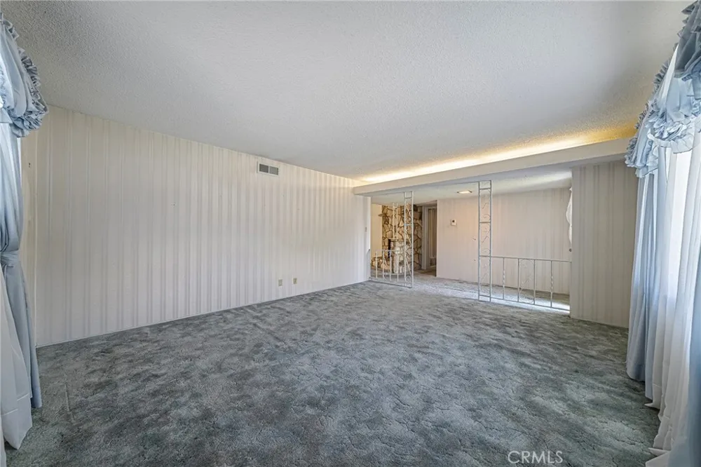 1057 W Bonnie Brae Court Ontario, CA 91762