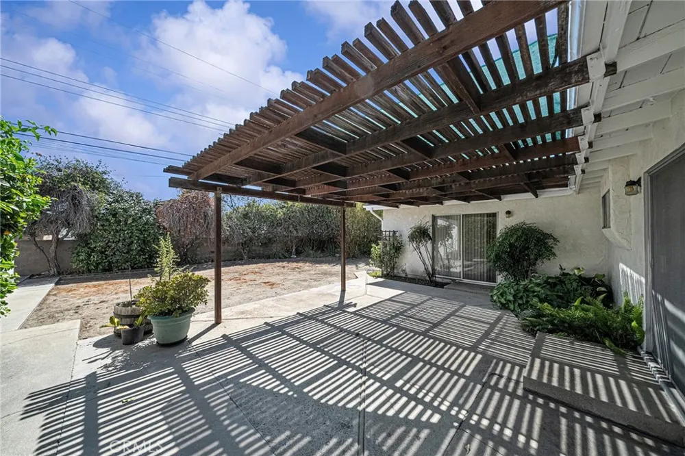 1057 W Bonnie Brae Court Ontario, CA 91762