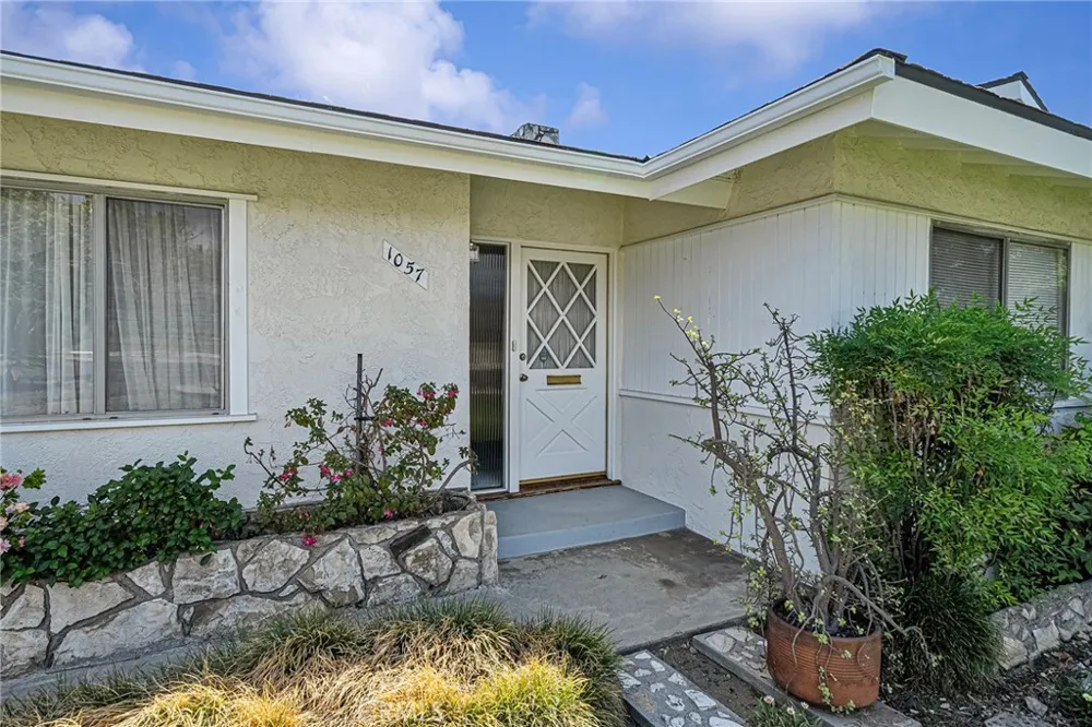 1057 W Bonnie Brae Court Ontario, CA 91762