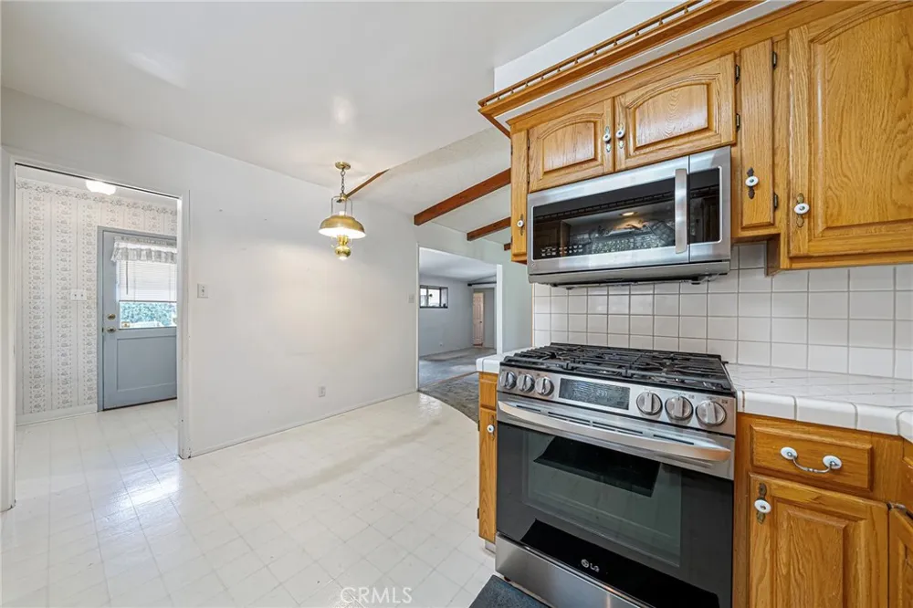 1057 W Bonnie Brae Court Ontario, CA 91762