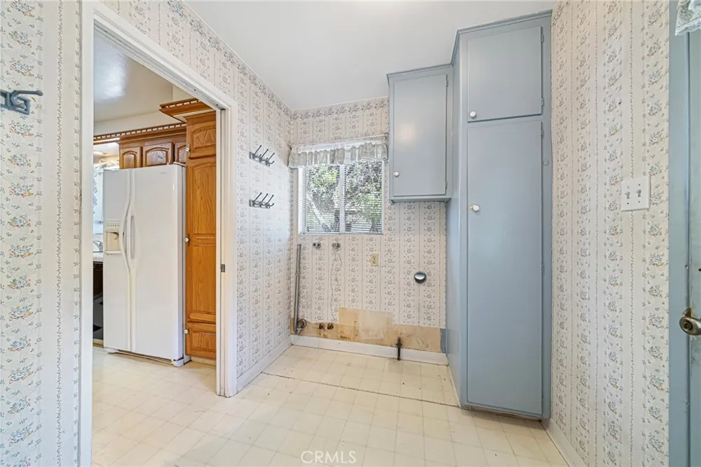 1057 W Bonnie Brae Court Ontario, CA 91762