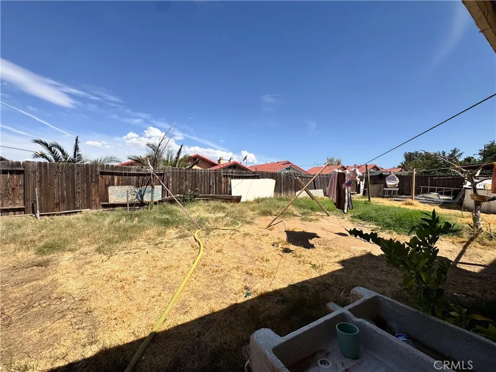 37050 Casa Grande Palmdale, CA 93550
