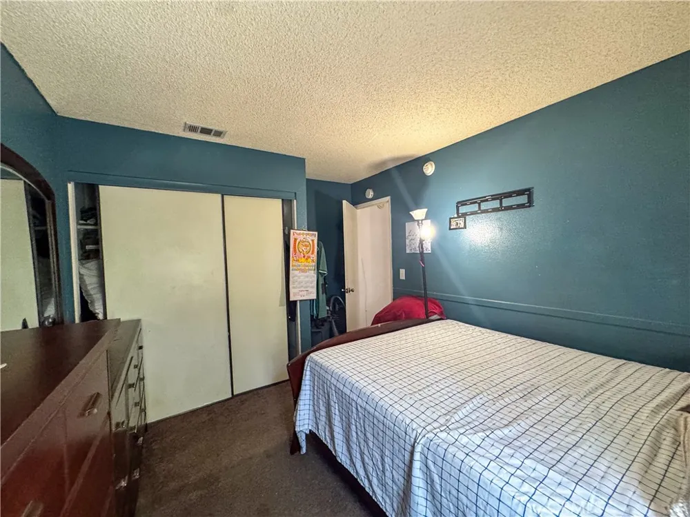 37050 Casa Grande Palmdale, CA 93550