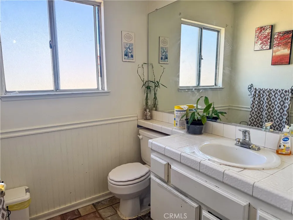 37050 Casa Grande Palmdale, CA 93550