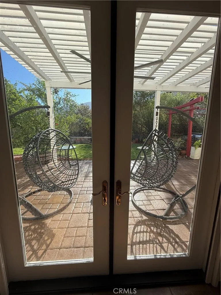 16 Foxtail Court Azusa, CA 91702