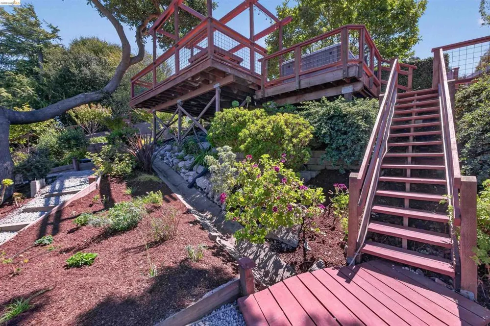 5917 Wyman St San Pablo, CA 94806