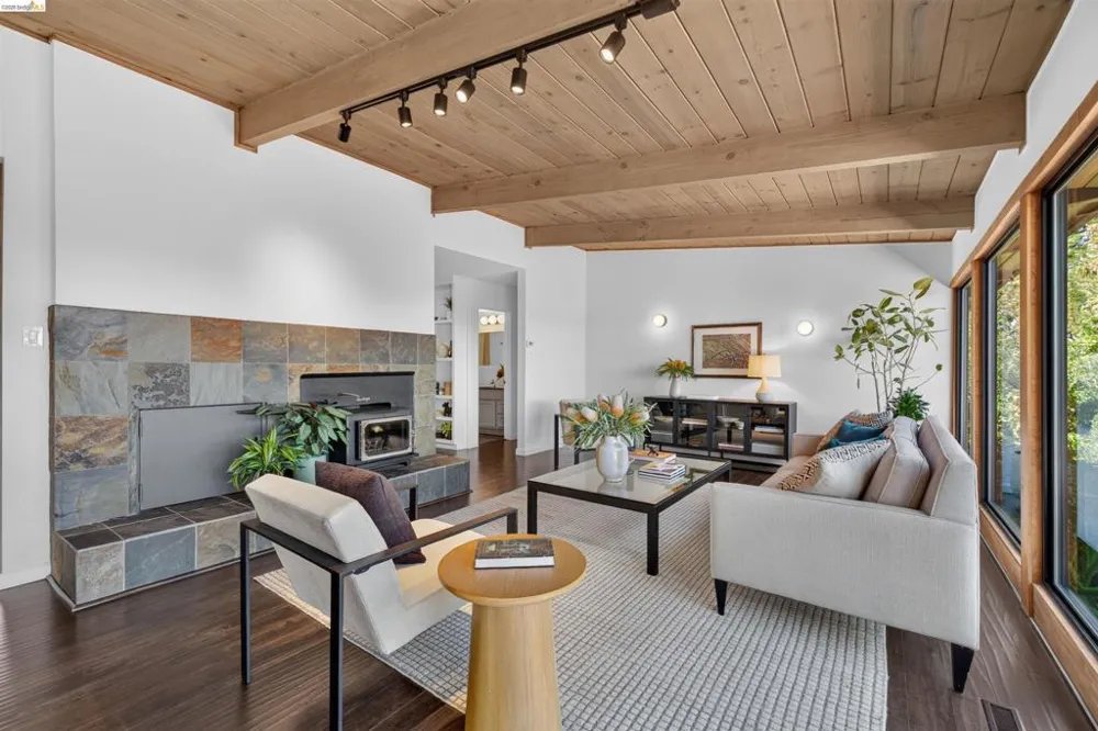 5917 Wyman St San Pablo, CA 94806