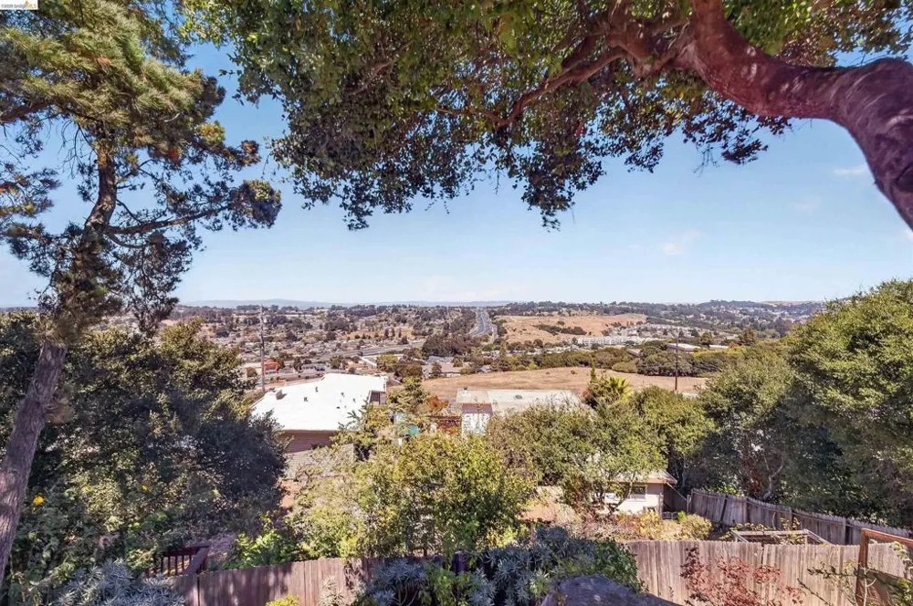 5917 Wyman St San Pablo, CA 94806