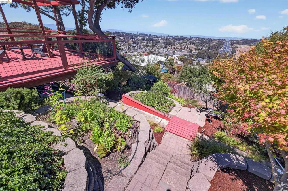 5917 Wyman St San Pablo, CA 94806