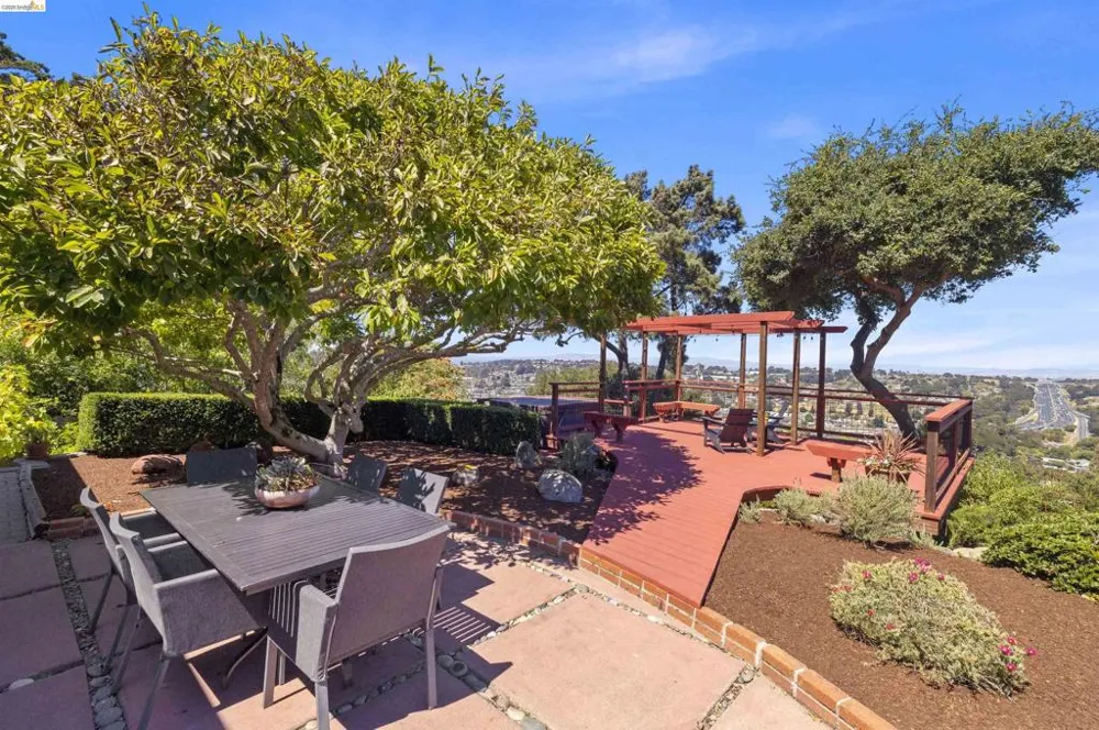 5917 Wyman St San Pablo, CA 94806
