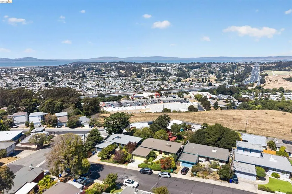 5917 Wyman St San Pablo, CA 94806