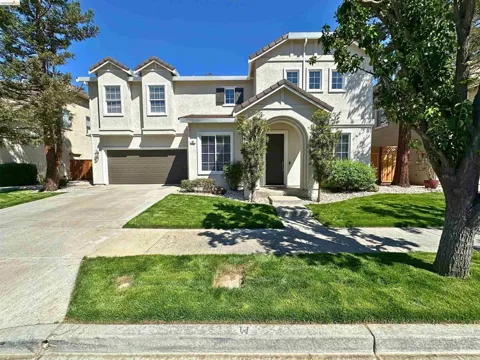 94 Heritage Way