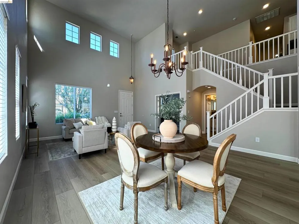 94 Heritage Way Brentwood, CA 94513