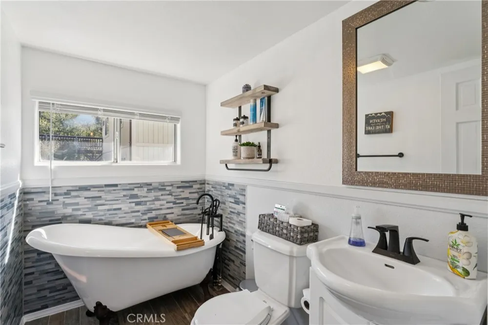 1171 Grass Valley Lake Arrowhead, CA 92352