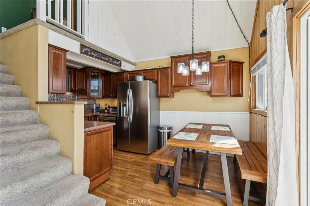 1171 Grass Valley Lake Arrowhead, CA 92352