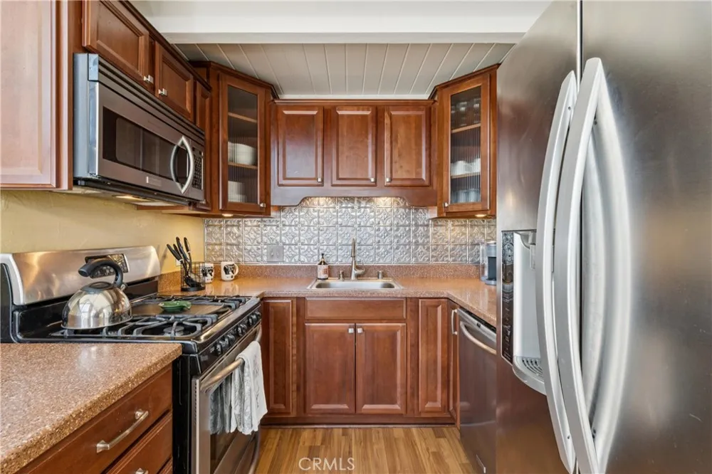 1171 Grass Valley Lake Arrowhead, CA 92352