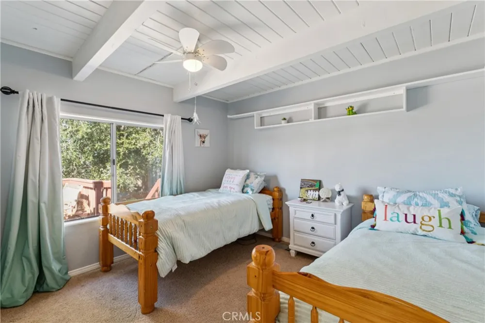 1171 Grass Valley Lake Arrowhead, CA 92352