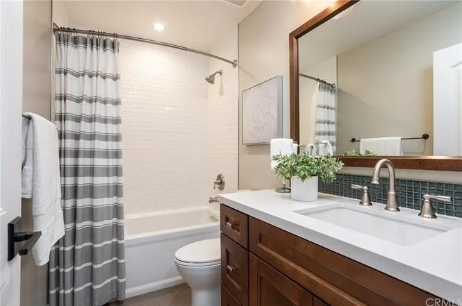 470 Vista Trucha Newport Beach, CA 92660