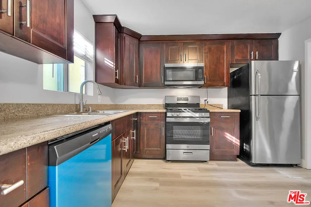 4822 Hollow Corner Road #177 Culver City, CA 90230