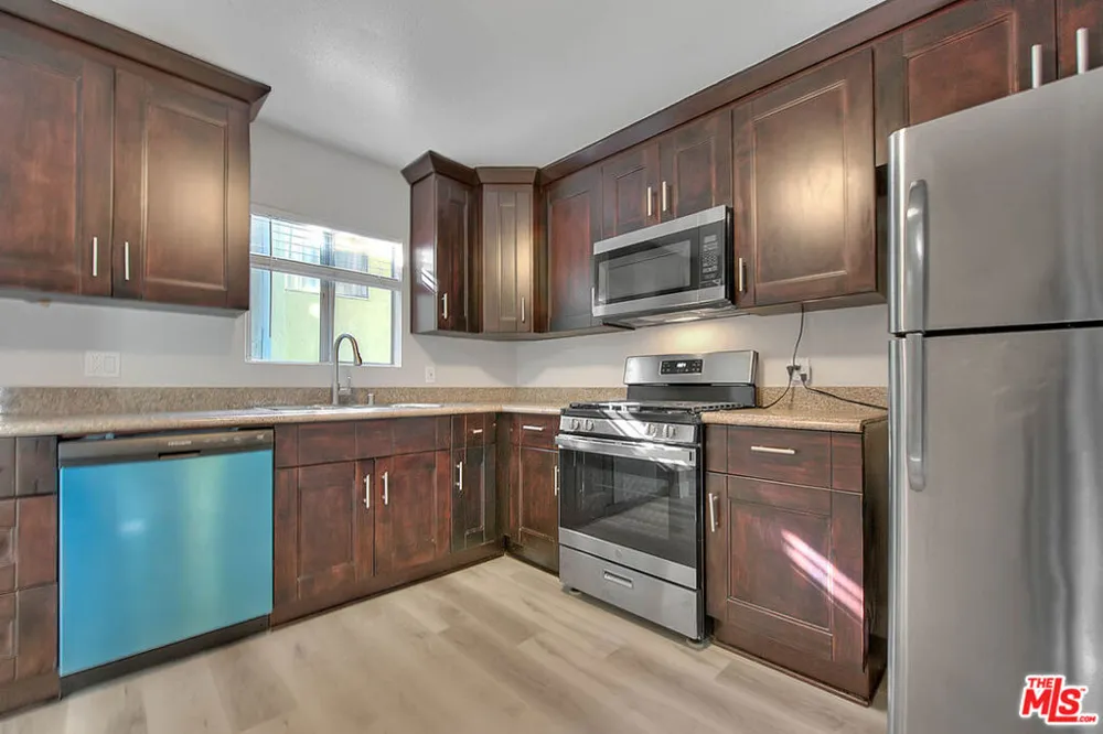 4822 Hollow Corner Road #177 Culver City, CA 90230