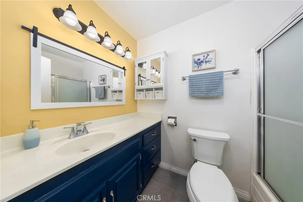855 Las Lomas #B La Habra, CA 90631