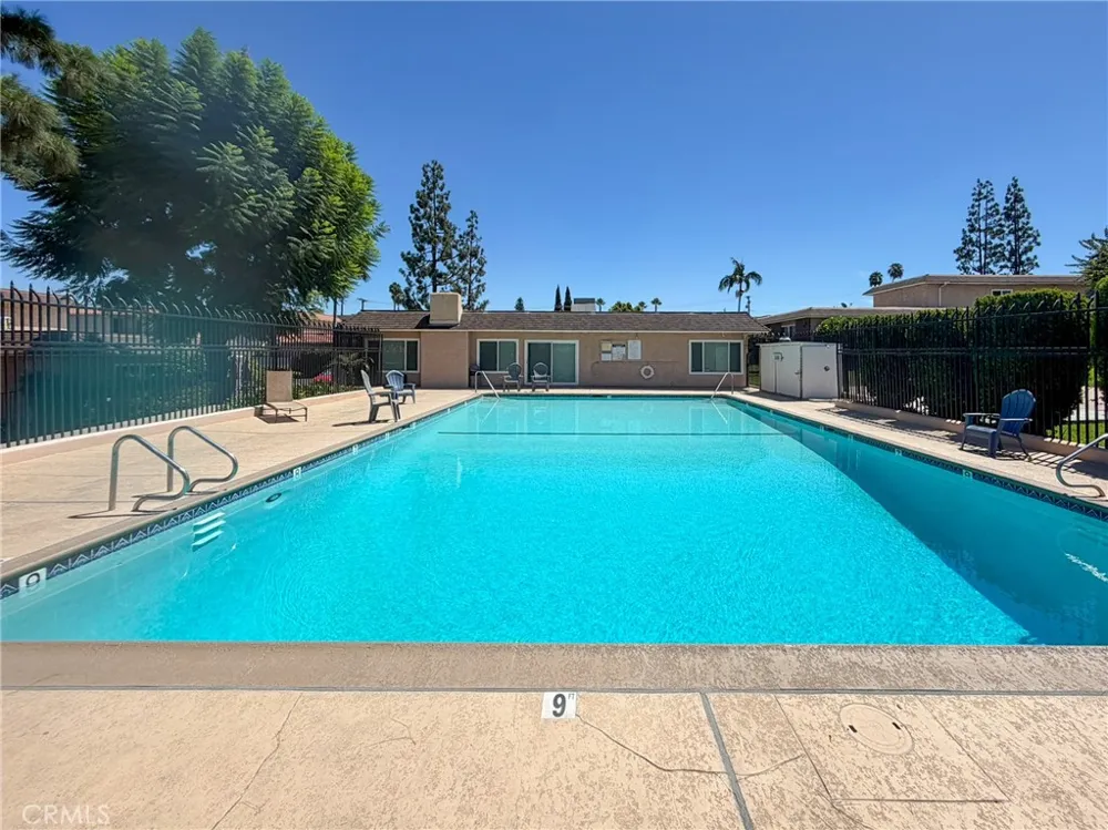 855 Las Lomas #B La Habra, CA 90631