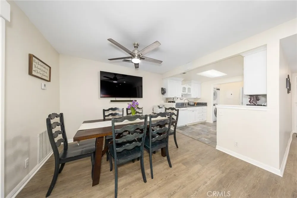 855 Las Lomas #B La Habra, CA 90631