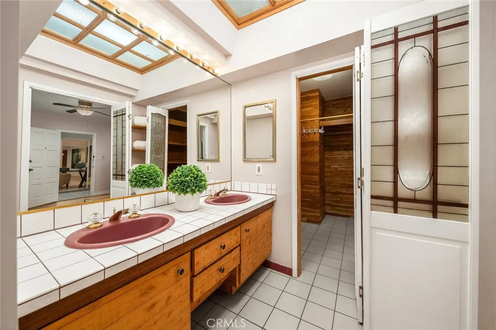 1425 S Santa Anita Arcadia, CA 91006