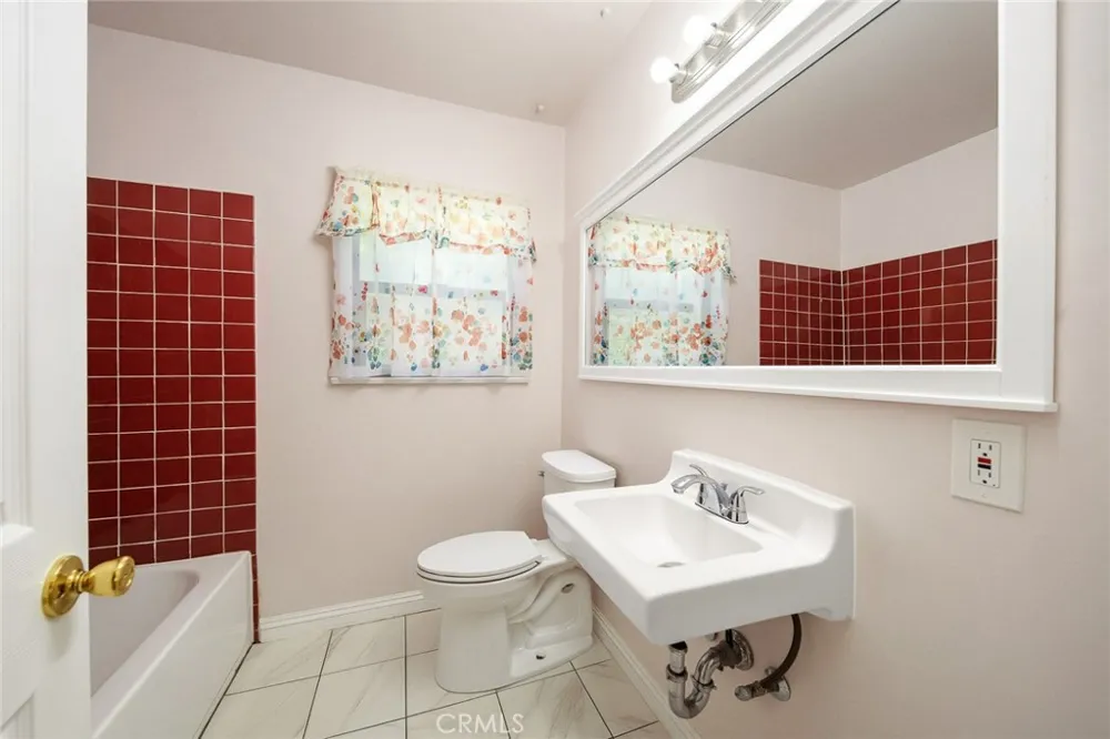 1425 S Santa Anita Arcadia, CA 91006