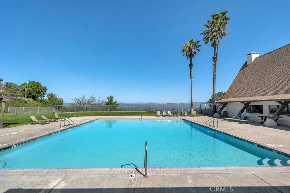 126 Pueblo Lane Topanga, CA 90290