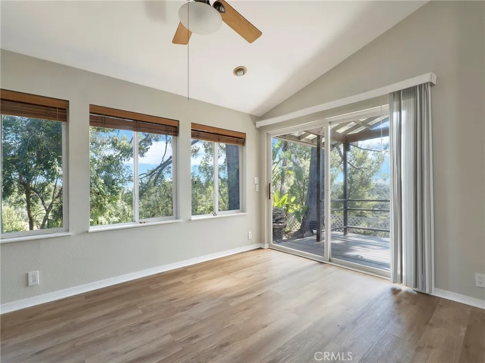 126 Pueblo Lane Topanga, CA 90290