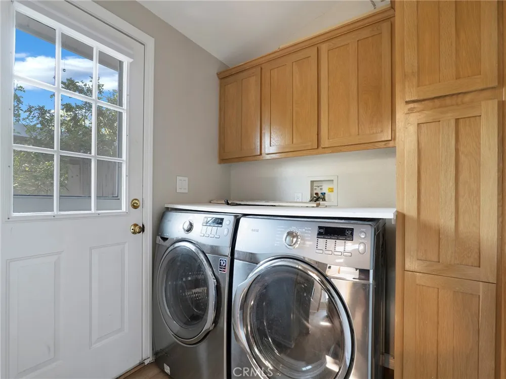 126 Pueblo Lane Topanga, CA 90290