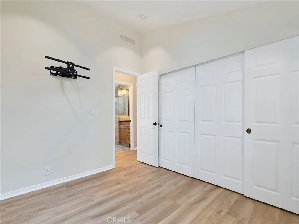 126 Pueblo Lane Topanga, CA 90290
