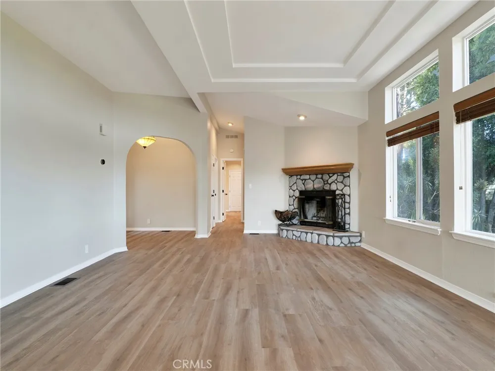 126 Pueblo Lane Topanga, CA 90290