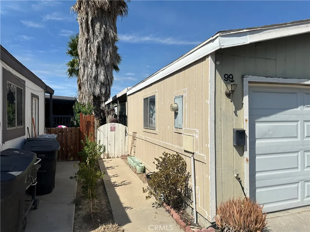 80 E Dawes Street #99 Perris, CA 92571