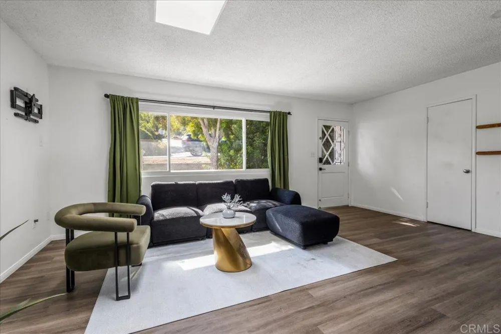4065 Bancroft Drive La Mesa, CA 91941