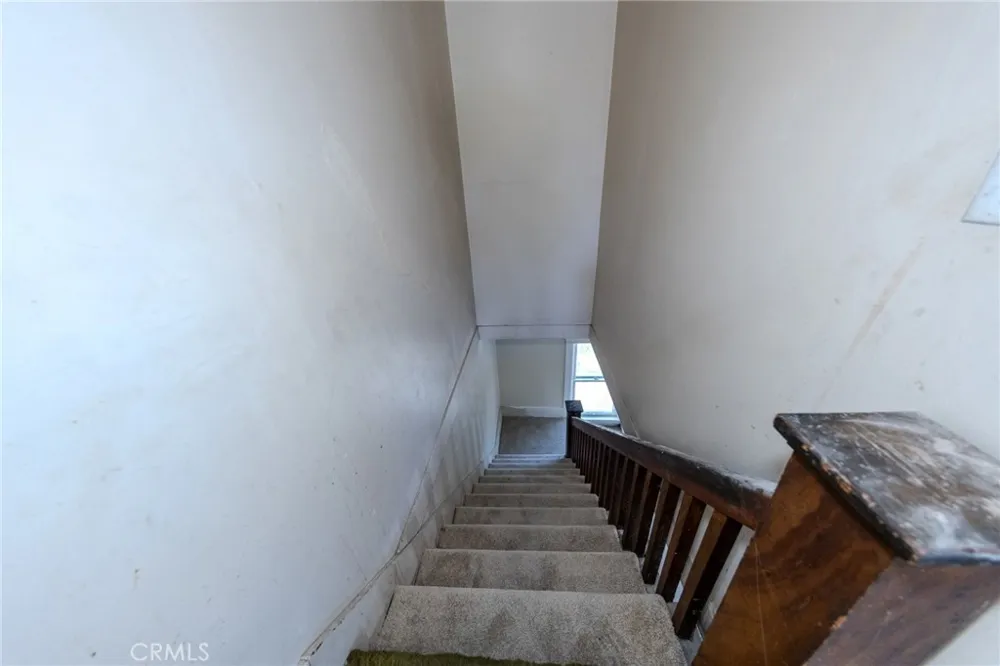 1619 S Glendora Avenue Glendora, CA 91740